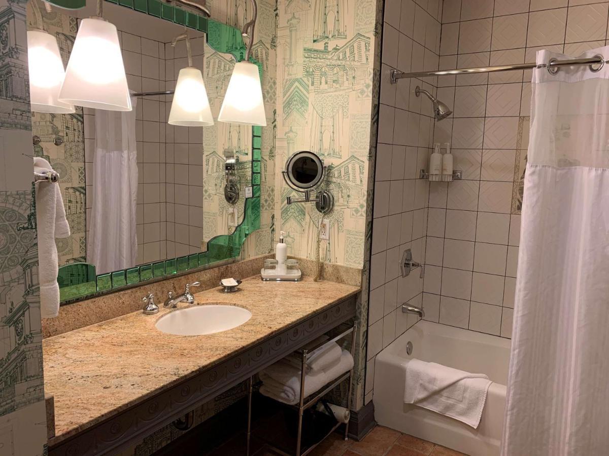 Hotel The Royal Sonesta Portland Downtown Extérieur photo