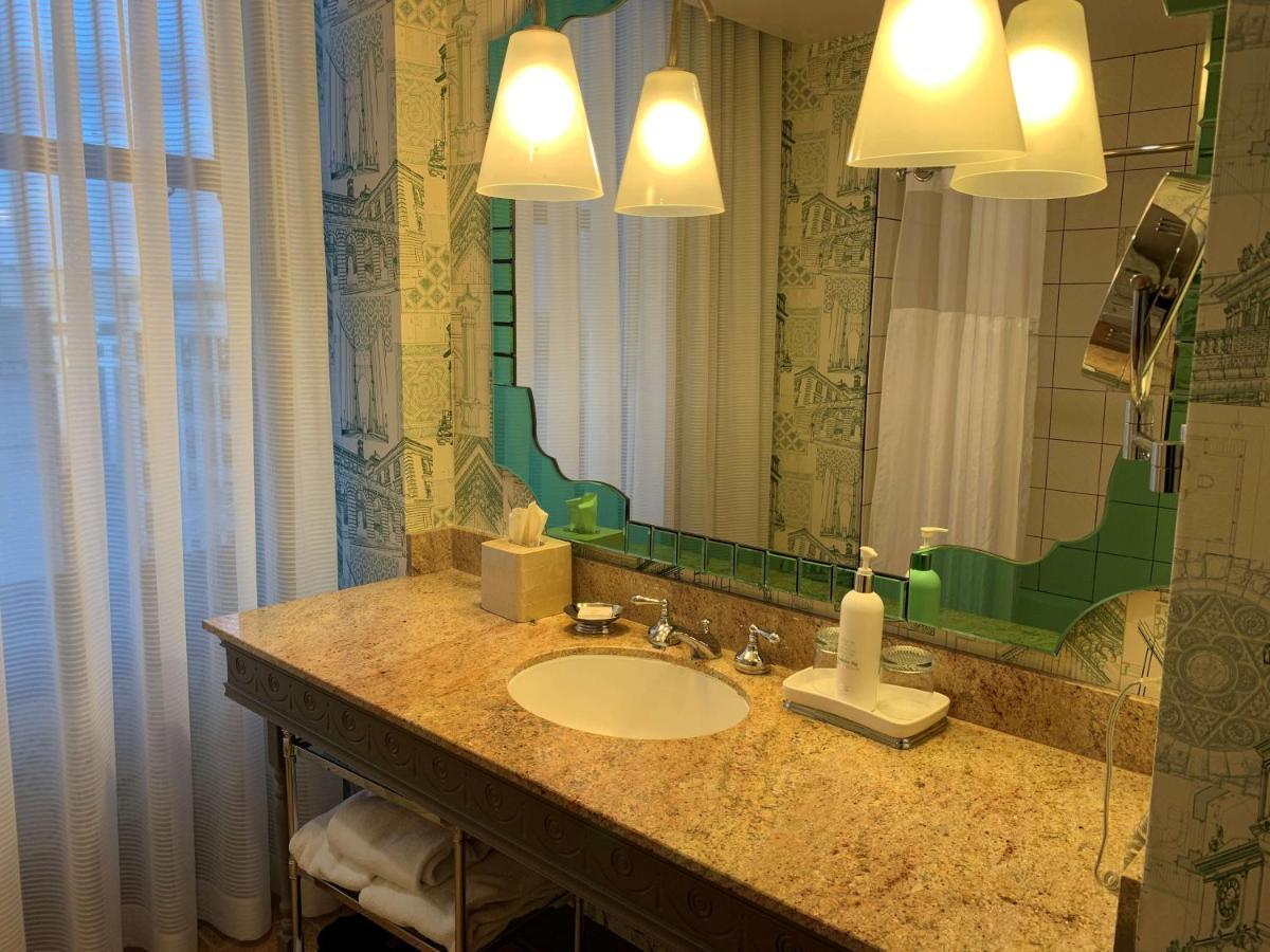 Hotel The Royal Sonesta Portland Downtown Extérieur photo