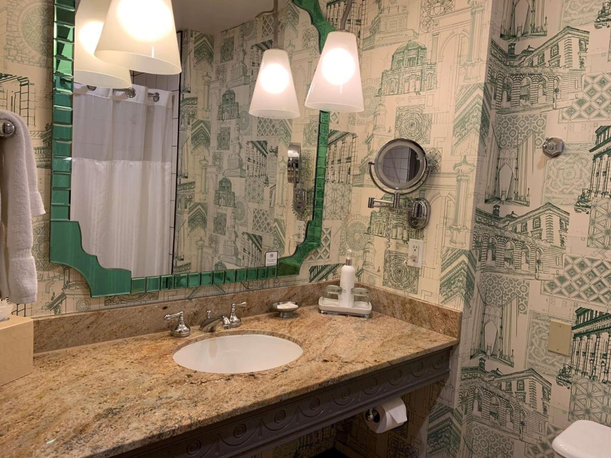 Hotel The Royal Sonesta Portland Downtown Extérieur photo